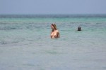Виктория Боню голой развлекается на пляже Майами. 34 Фото. СТРОГО 18+!