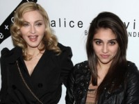 Бой-френда у Мадонны увела ее 17-летняя дочь