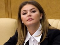 Алина Кабаева ушла из Госдумы