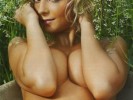 Обнаженная Даша Сагалова в журнале Maxim (август, 2007)