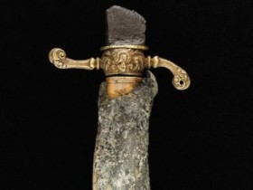 Археологи нашли саблю одного из героев "Пиратов Карибского моря - 4"