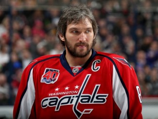 беспоставочный форвард