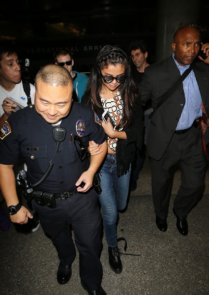 selena5.jpg
