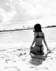 46-летняя Анна Плетнева дразнит публику откровенными фото с пляжа