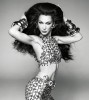 Белла Хадид снялась топлесс для Vogue (6 ФОТО)