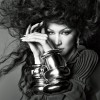 Белла Хадид снялась топлесс для Vogue (6 ФОТО)