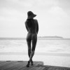 Оксана Акиньшина выложила в инстаграме своё полностью голое фото