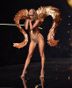 44-летняя Алессандра Амбросио на Victoria's Secret Fashion Show 2025 44-летняя Алессандра Амбросио на Victoria's Secret Fashion Show 2025