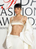 Лили Аллен и ее силиконовая грудь на церемонии вручения премии CFDA Fashion Awards