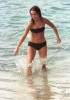Натали Портман фото на пляже