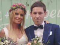 Дана Борисова сыграла свадьбу