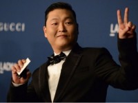 PSY покоряет интернет новым хитом (ВИДЕО)