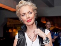 Маша Малиновская пожаловалась на нужду и пригрозила судом бывшему мужу