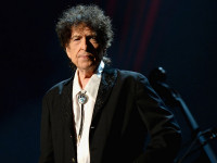 Гитара Боба Дилана выставлена на торги
