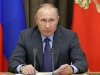 Путин объявил о выдвижении в президенты России