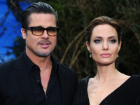 Анджелина Джоли и Брэд Питт решают вопрос об опекунстве