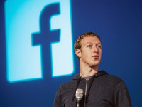 Цукерберг запретил менеджерам Facebook использовать технику Apple