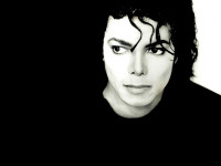 Майкл Джексон вновь возглавил список самых богатых мертвецов