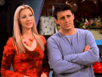 Создатели «Друзей» раскрыли секрет, почему у Фиби и Джоуи никогда не было отношений