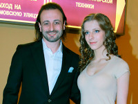 Лиза Арзамасова и Илья Авербух встречаются. У пары 21 год разницы в возрасте