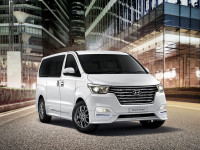 Сравнение Hyundai Grand Starex и Hyundai Staria: в чем отличия