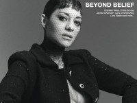 Марион Котийяр снялась топлесс для обложки глянца