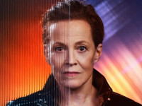 Сигурни Уивер стала главной героиней свежего Empire (10 ФОТО)