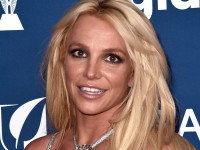 Бритни Спирс поступила на лечение в реабилитационный центр после задержания за пьяную езду