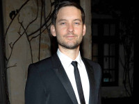 Тоби Магуайра заметили в компании новой юной спутницы (ФОТО)