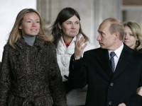 Британские СМИ опубликовали материал с "подставной" дочерью Владимира Путина