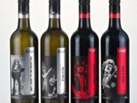 В честь песен AC/DC выпустили коллекцию вин (ФОТО)