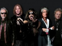 Рокеры из «Aerosmith» выложили в Интернет новую песню 