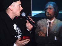 Эминем и Тейлор Свифт стали призерами первой премии YouTube 