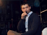 Grant’s собрал друзей на квартирник с Ильей Красильщиком