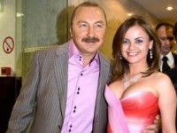 Игорь Николаев женился на ровеснице своей дочери