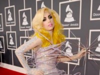 Подросток, взломавший компьютеры мировых звезд, извинился перед Lady Gaga