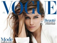 Летиция Каста показала попу читателям Vogue (5 ФОТО)