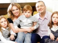 Супруга Константина Меладзе подтвердила связь ее мужа с Верой Брежневой