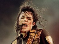 Следы Майкла Джексона появились на «Аллее славы» в Голливуде (2 ФОТО)