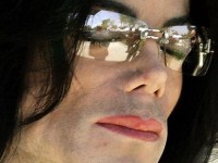 Майкла Джексона похоронили в мавзолее