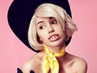 Шокирующая Майли Сайрус для альбома Bangerz Tour (15 ФОТО)