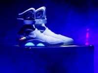 Nike запустит в продажу кроссовки из фильма "Назад в будущее 2" (ФОТО)