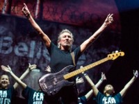 Pink Floyd сняли свой новый клип на границе Казахстана и Узбекистана