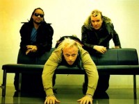 В Минске концерт The Prodigy рекламируют на яйцах (ФОТО)