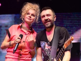 Сергей Шнуров и Алиса Вокс-Бурмистрова фото