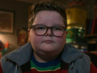 Джейк Коннелли, исполнивший роль Дерека в пятом сезоне сериала Очень странные д Джейк Коннелли, исполнивший роль Дерека в пятом сезоне сериала Очень странные д