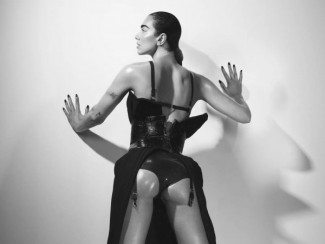 Дуа Липа в фотосессии для Vogue