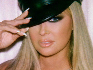 Кармен Электра в журнале Playboy Кармен Электра в журнале Playboy