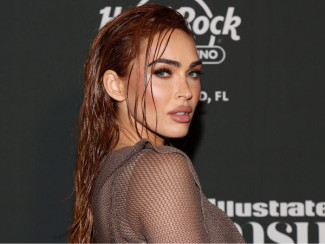 Меган Фокс заподозрили в пластике попы