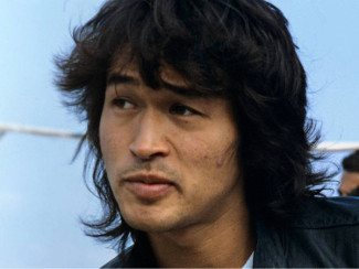 Виктор Цой лидирует по популярности среди биографий в России